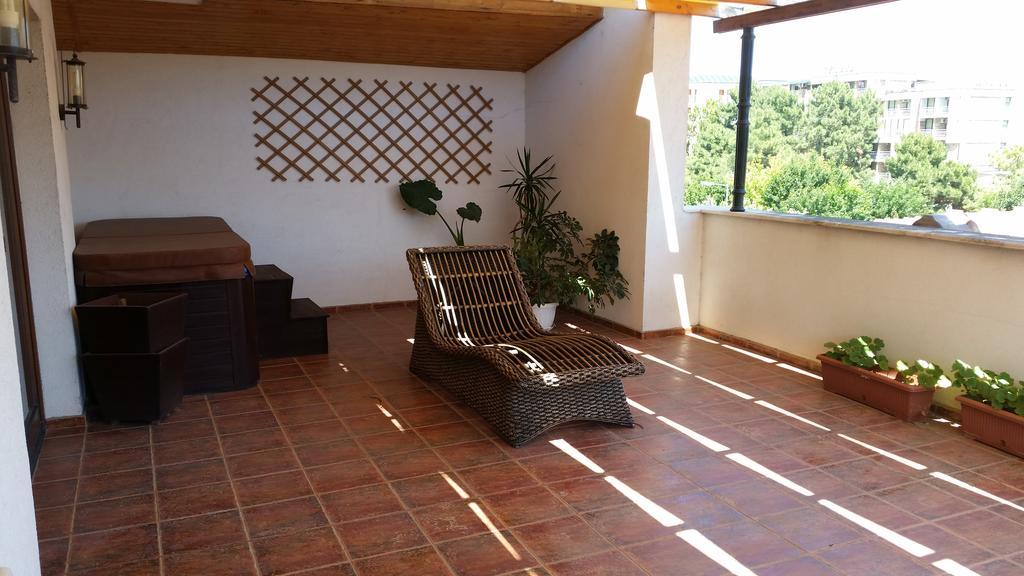 Villa Maria Revas Sunny Beach Buitenkant foto